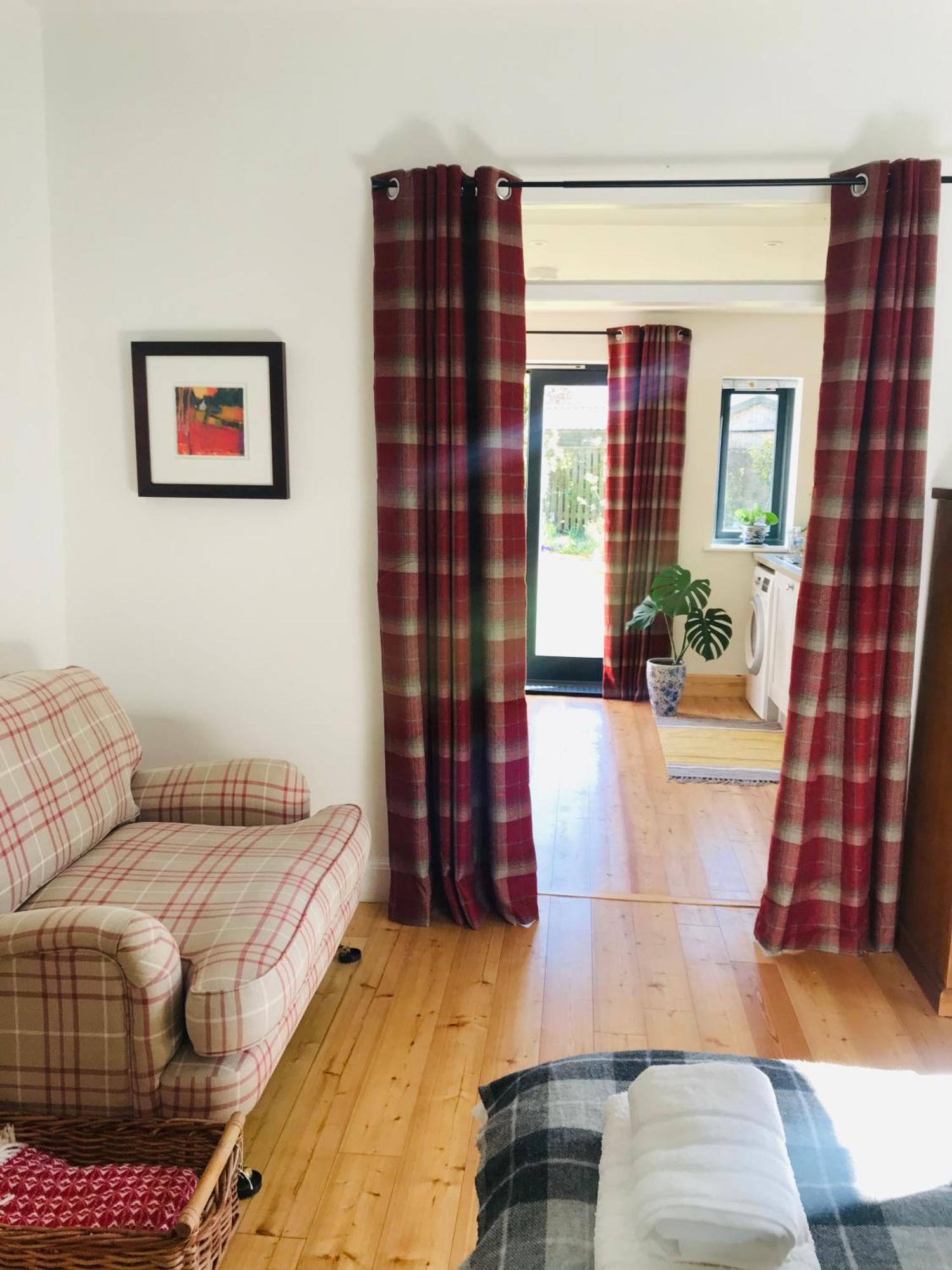 City Central Quiet Garden Apartment With Free Parking Инвернесс Экстерьер фото